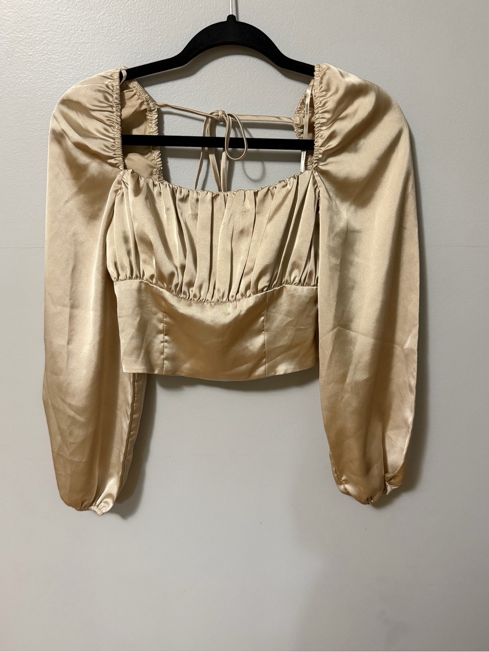 Forever 21 Satin Puff Sleeve Crop Top Tie Back Champagne Beige Women’s Small